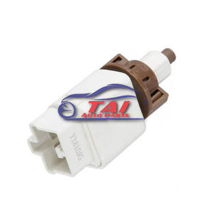 Genuine/New High Quality <b>Switch</b> Stop <b>Lamp</b> <b>Switch</b> 84340-37050 for HINO 300 24V N04C 84340-09040 - Product Image 1
