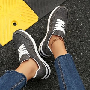 2025 New Fashion Students Breathable Comfortable <b>Canvas</b> Shoes Height Increasing Lace-up Walking Shoes for Autumn/Spring/Summer - Product Image 5