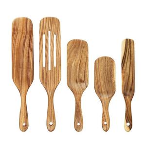 Soldes Exceptionnelles : Ensemble de Spatules à Long Manche en Bois d'Acacia – Cinq Spatules à Sauce en Bois, Grattoirs et Écumoire – Bestseller Transfrontalier - Product Image 5