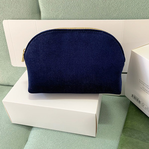 Lot de 3 trousses de maquillage durables en satin avec fermeture éclair, sacs cadeaux de beauté portables, petits sacs de rangement pour cosmétiques pour l'extérieur - Product Image 5