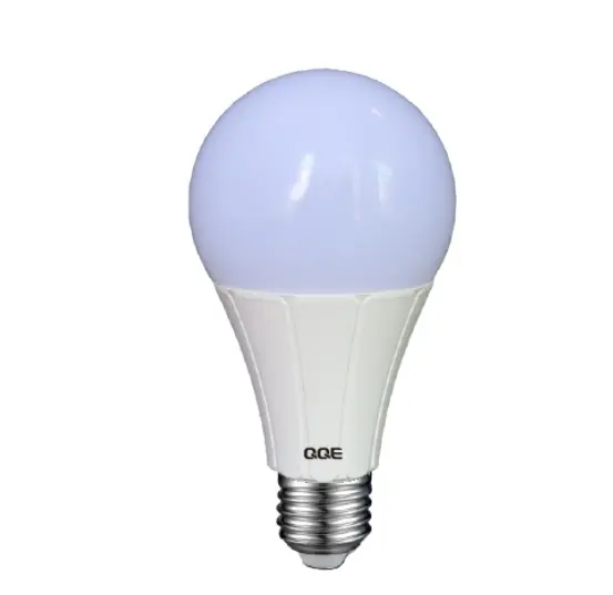 Bombilla LED de alta calidad Fuente de alimentación de CA 85-220V A60 7W E27 B22 bombilla para uso residencial a precio barato