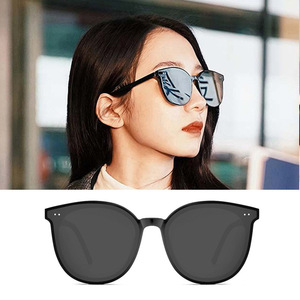 Lunettes de soleil de style coréen pour femmes, UV400, monture ronde polarisée, lentille PC, modèle S - Product Image 1