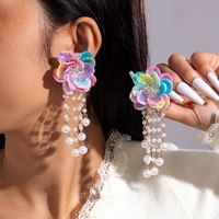 Pendientes de tela bohemios con diseño de borla de flores tridimensional colorida para ocasiones festivas y bodas de mujeres
