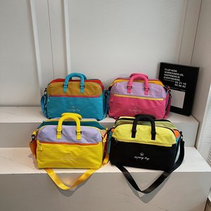 Sac de voyage personnalisé de haute qualité, simple, décontracté, à la mode, avec sangle réglable, résistant à l'usure, pour l'extérieur - Product Image 1