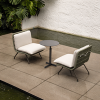 Ensemble de chaises de jardin portables personnalisées en corde pour l'extérieur, avec cadre en aluminium résistant aux intempéries, design minimaliste pour hôtel, villa, patio