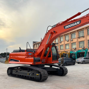 Excavadora pesada Doosan Dx300 de 30 toneladas, excavadoras hidráulicas usadas disponibles, en perfecto estado, Doosan Dx300 - Product Image 1