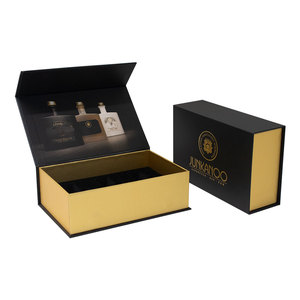 Boîte cadeau rigide magnétique pour parfum personnalisé, avec doublure en éponge de haute qualité, gaufrage et finition mate pour emballage cosmétique crème pour les yeux - Product Image 1