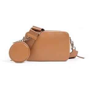 Sac à main en cuir de luxe pour femme, best-seller, idéal pour le quotidien des femmes modernes, disponible à la vente - Product Image 2