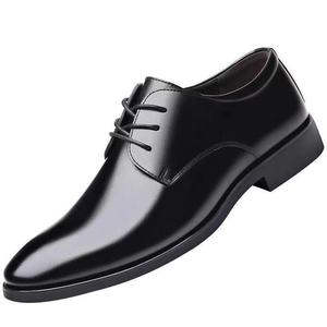 Scarpe Eleganti Britanniche da Uomo Taglie Forti, Traspiranti, in Pelle Nera, Punta Affusolata, Casual Business per Matrimonio, Completo, Giovani Sposi, per Autunno - Product Image 5