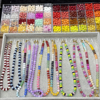 Collier d'été coloré en perles de pierres précieuses faites à la main, collier de perles rondes en pierre naturelle avec fermoir marin pour porte-breloques