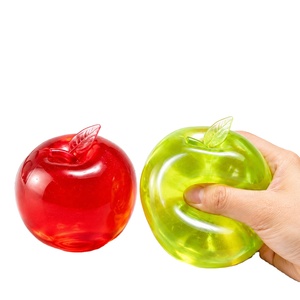 Jouet à presser en forme de pomme en TPR et maltose, simple et écologique, pour soulager le stress - Product Image 1