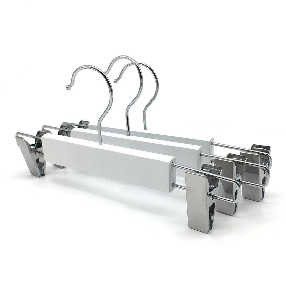 สีขาว / มีสีใดก็ได้