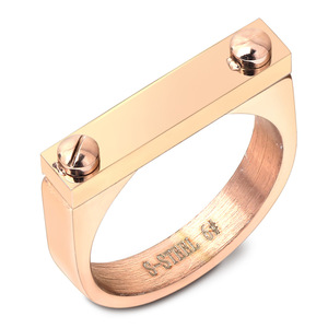 Bague unisexe en acier inoxydable plaqué or 18 carats et titane, 4 mm, à double rivet plat, design géométrique à vis, pour usage quotidien - Product Image 4