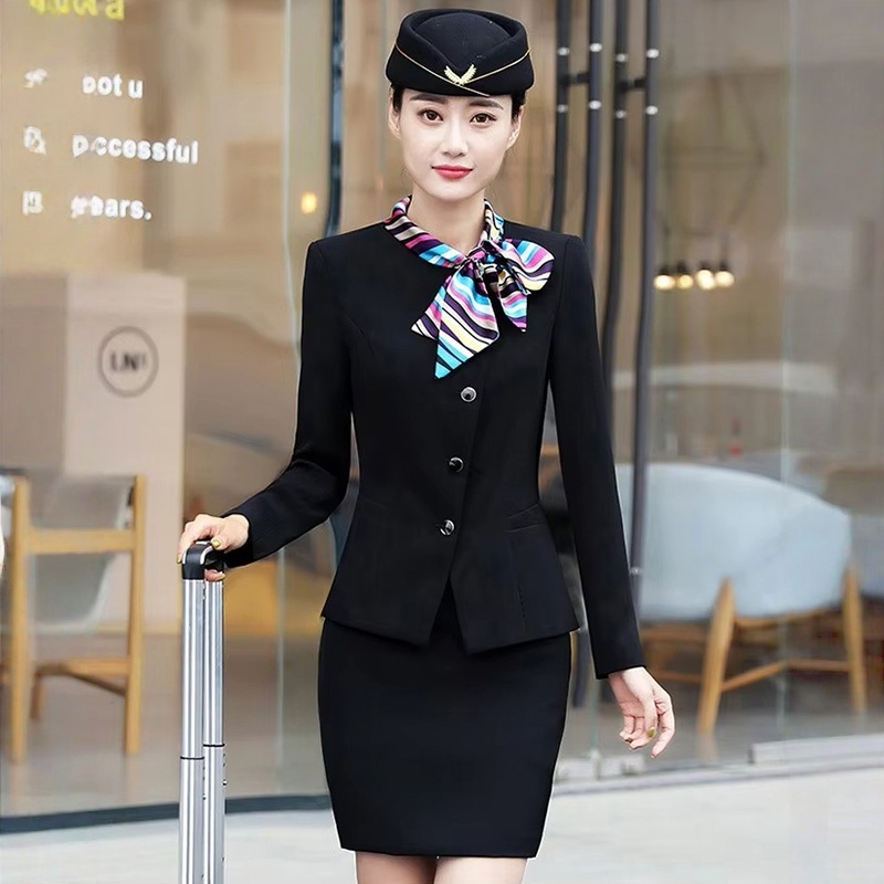 Costume noir une pièce