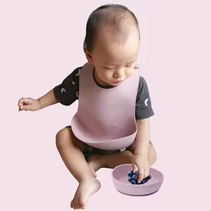 KEAN Silicone Baby Bibs Food Feeding Preço por atacado Eva Long Sleeved Toddler Aparência Razoável Bom Preço Baby Bib Set