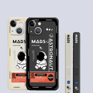 אסטרונאוטים הליכת חלל ירח רקטות חלל קריקטורה נוזל סיליקון טלפון מקרה עבור iPhone 11 12 13 14 פרו מקס אסטרונאוט בחזרה כיסוי