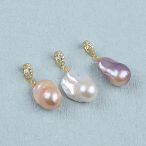 Collar de perlas naturales con colgante de perlas de agua dulce con forma Barroca grande de plata 925 - Product Image 1