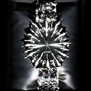 Reloj de Acero Inoxidable Personalizado para Hombre, Estética Oscura, Estilo Atrevido, Moda Subterránea, Moda Metálica, Reloj de Alta Gama - Product Image 6