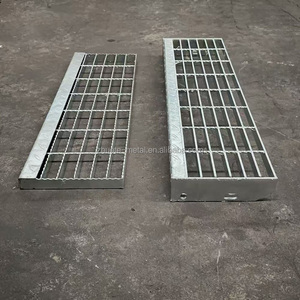 Grille antidérapante dentelée en alliage d'aluminium revêtu d'acier inoxydable 304 pour marches et plateformes d'escalier de villa, atelier et entrepôt - Product Image 1