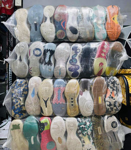 รองเท้ากีฬามือสองขายส่งยกกระสอบจากจีน ห้าแบรนด์ รองเท้าบาสเก็ตบอลมือสองคุณภาพพรีเมียม รองเท้าผู้ชายแบบแข็งแรงทนทาน - Product Image 3