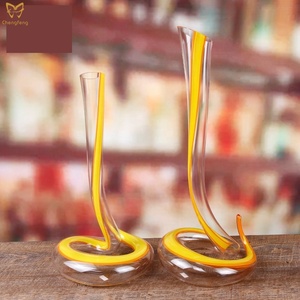 <span class=keywords><strong>Carafe</strong></span> à <span class=keywords><strong>vin</strong></span> rouge sans plomb soufflée à la main avec trou en forme de cœur, <span class=keywords><strong>carafe</strong></span> et aérateur inclus - Product Image 6