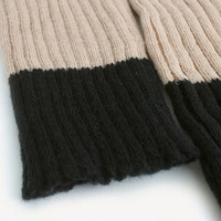Veste d'hiver personnalisée pour femmes Veste chaude à gros boutons Pull en tricot Cardigan long pour femmes Pull à rayures