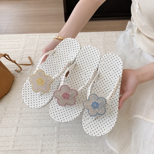 Sandali con zeppa da <span class=keywords><strong>donna</strong></span> con pois, lucidi, <span class=keywords><strong>antiscivolo</strong></span>, per esterni, da spiaggia, con motivo a spina di pesce, scintillanti, all'ingrosso - Product Image 1
