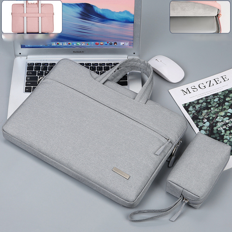Gris clair avec un petit sac