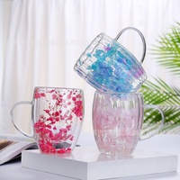 Tasse à café isotherme créative en verre à sable mouvant avec fleur naturelle, double poignée, résistante à la chaleur