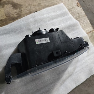 Luz Antiniebla <span class=keywords><strong>de</strong></span> Alta Calidad 812W25320-6001 para Piezas <span class=keywords><strong>de</strong></span> Sinotruk, Gran Venta - Product Image 2