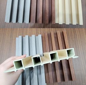 Panneau de revêtement rainuré en bois massif imperméable, design emboîtable, décoration murale intérieure minimaliste, grain de bois 3D écologique - Product Image 3