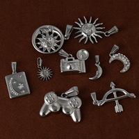 Pendentif caméra cachée vintage plaqué or 24 carats en acier inoxydable cupidon flèche soleil lune breloque