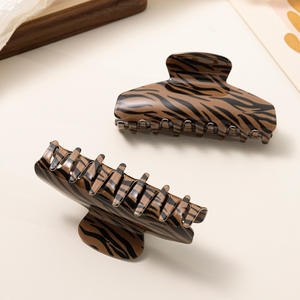 Pinces à cheveux originales imprimé léopard et zèbre, accessoires capillaires haut de gamme en acétate, pinces requin pour l'arrière de la tête, vente en gros - Product Image 6