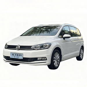 Voiture d'<span class=keywords><strong>occasion</strong></span> de haute qualité à vendre Volkswagen <span class=keywords><strong>Touran</strong></span> L modèle 2018 280TSI DSG Version Confort MPV Réservation avec dépôt accepté - Product Image 1