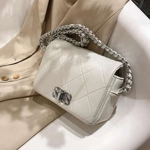 New fashionable multifunctional crossbody <b>bag</b> with diamond chain high-end fashionable shoulder <b>bag</b> - Product Image 1