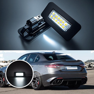 Luz LED para Matrícula de Alfa Romeo Giulia Stelvio, 2.8x1.5 Pulgadas, Blanca, 12V, 3W, 50000H de Duración - Product Image 3