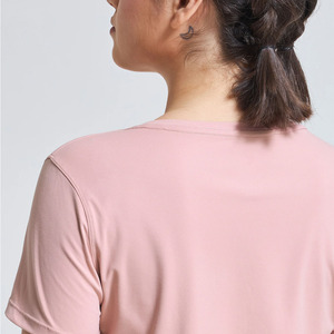 T-shirt de sport pour femme de haute qualité, personnalisable OEM, 100% léger, vierge, sur mesure, pour le fitness - Product Image 3