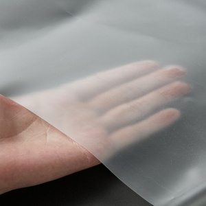 Foglio di Poliuretano Termoplastico per Coperture di Attrezzature Endoscopiche - Product Image 5