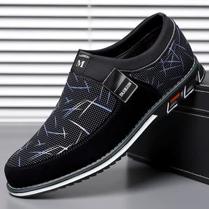 Nuove <span class=keywords><strong>Scarpe</strong></span> Casual alla Moda con <span class=keywords><strong>Velcro</strong></span> e Ricamo, <span class=keywords><strong>Scarpe</strong></span> da <span class=keywords><strong>Uomo</strong></span> di Tendenza per il Commercio Estero, Taglie Grandi - Product Image 2