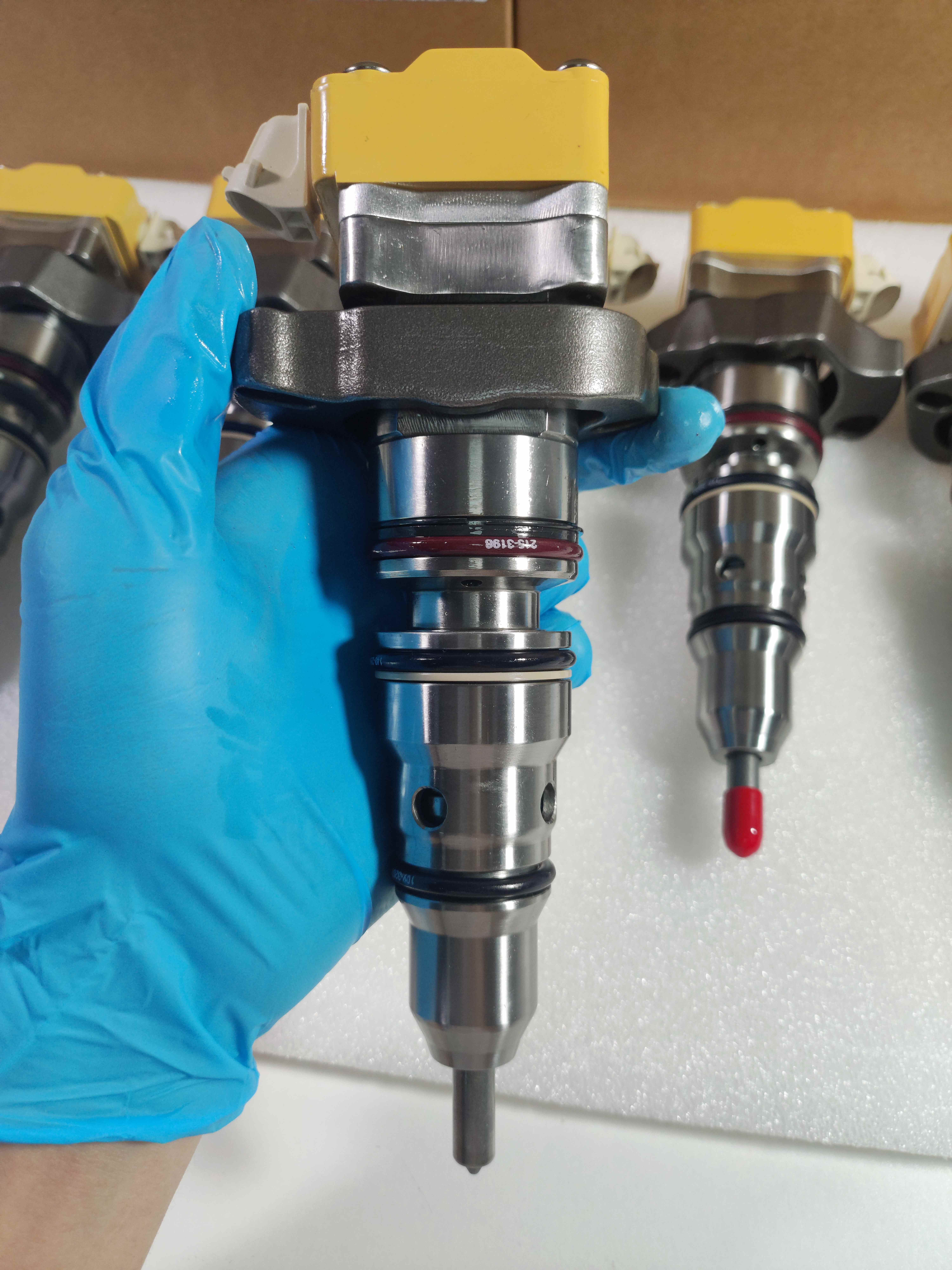 High Quality Diesel injector 177-4754 10R-9237 Diesel Fuel Injector for Cat Engine 3126 3126B 3126E Spare Part