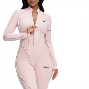 Mono deportivo sexy estampado sin espalda para mujer, de manga corta, de secado rápido, transpirable, de Spandex/Nylon, de longitud completa. - Product Image 3