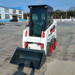 Chargeuse compacte sur roues hydraulique diesel en gros <span class=keywords><strong>avec</strong></span> cabine certifiée EPA Euro 5 pour la construction, l'agriculture et l'utilisation en jardinage - Product Image 2