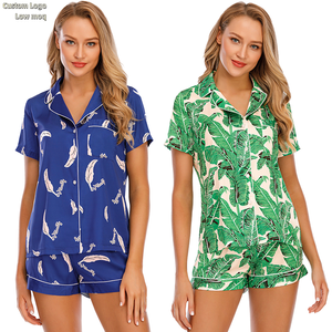 Pigiama in Raso Termico Personalizzato per Donna, Manica Corta, con Bottoni, Morbido, 2 Pezzi, Abbigliamento da Notte, Vendita all'Ingrosso - Product Image 1