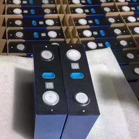 Lifepo4 105AH 120Ah 130Ah 135Ah 150AH 160AH 50AH Prismat de qualité A 12V Catl Lifepo4 100AH 120 105 Ah 3.2V Cellule de batterie au lithium-ion