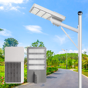 Farola LED Solar de Alta Luminosidad, IP65 Impermeable, 6000K Luz Diurna, Construcción de Aluminio, Control Remoto, 3 Años de Garantía, ML-5 AC - Product Image 2