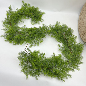 Plantas Artificiales, Guirnalda de Ciprés Artificial, Ramas de Pino Navideñas para Decoración de Paredes, Enredadera Artificial - Product Image 1