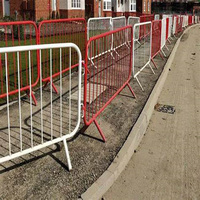 Barrière de contrôle des foules de haute qualité, 1,8 m de haut, galvanisée à chaud, écologique, avec pieds fixes en bois traité thermiquement pour chantier de construction