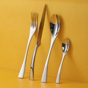 Juego de cubiertos para carne Kaya de acero inoxidable 304, pulido espejo, estilo europeo, cuchillo, tenedor y cuchara con diseño de cola de pez, para uso en restaurantes y hoteles. - Product Image 3