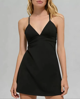 Robe de yoga unie à col en V et bretelles spaghetti, avec soutien-gorge intégré, dos nu, séchage rapide, pour femme, idéale pour le fitness et le sport estival