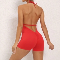 Combinaison une pièce pour femme à col licou et dos ouvert, avec short de yoga froncé aux fesses, pour la gym, le fitness et l'entraînement